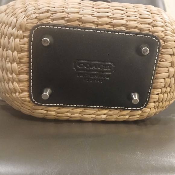 Vintage COACH Never Used Deadstock Limited Edition Soho Straw Bag - Picture 4 of 16